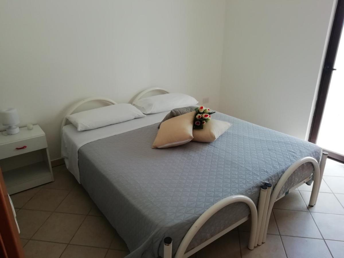 Maresalento Villetta Maria مارينا دي مانكافيسا المظهر الخارجي الصورة