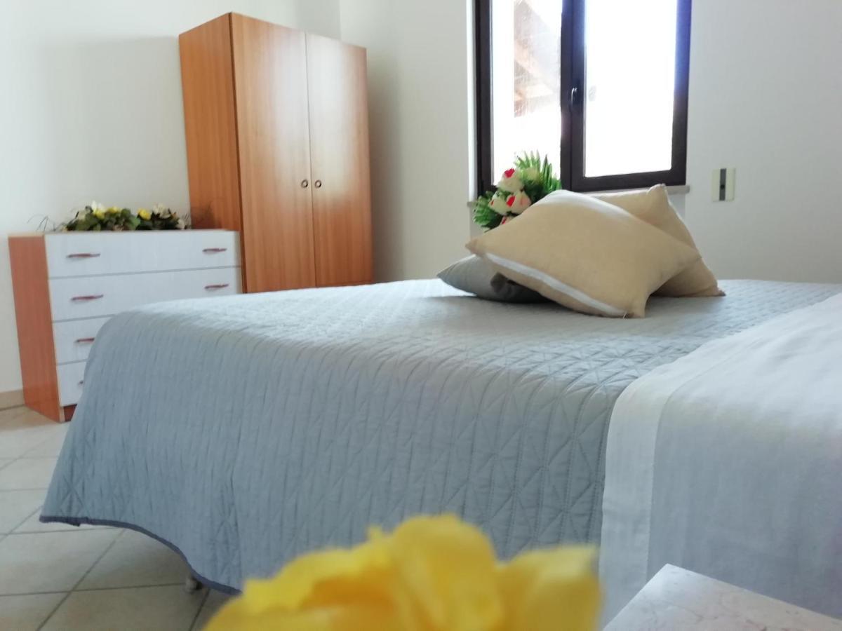 Maresalento Villetta Maria مارينا دي مانكافيسا المظهر الخارجي الصورة