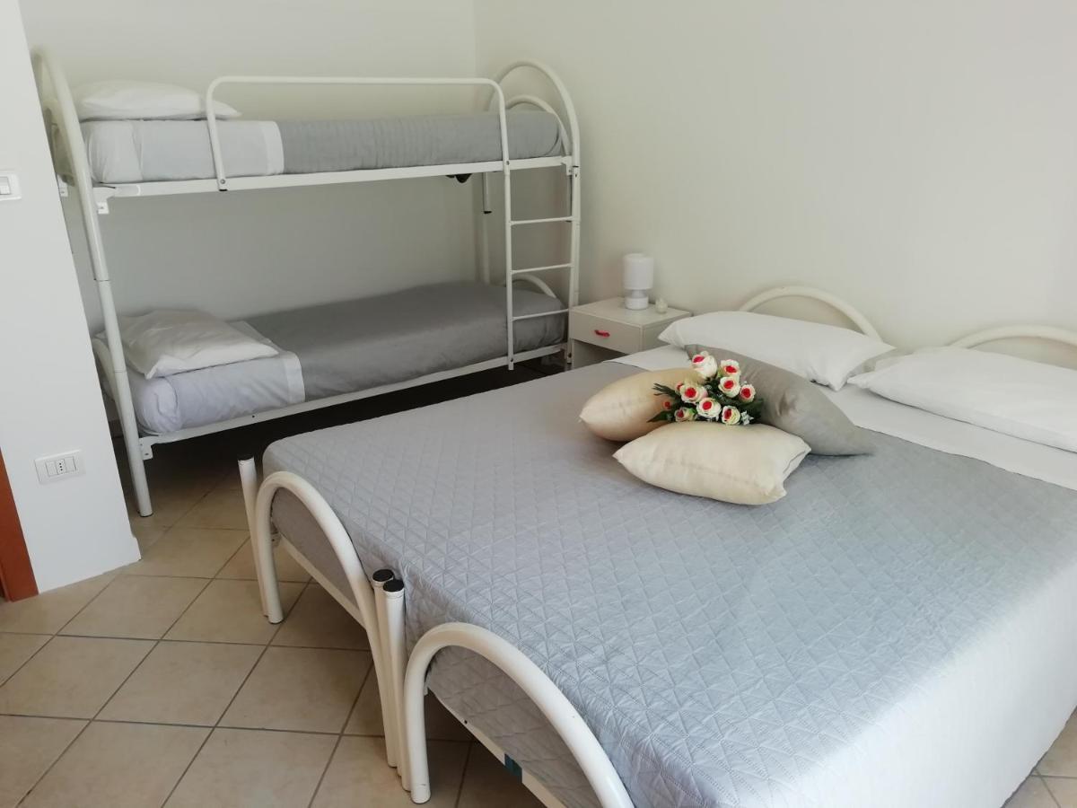 Maresalento Villetta Maria مارينا دي مانكافيسا المظهر الخارجي الصورة