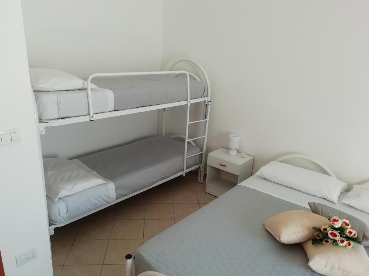 Maresalento Villetta Maria مارينا دي مانكافيسا المظهر الخارجي الصورة
